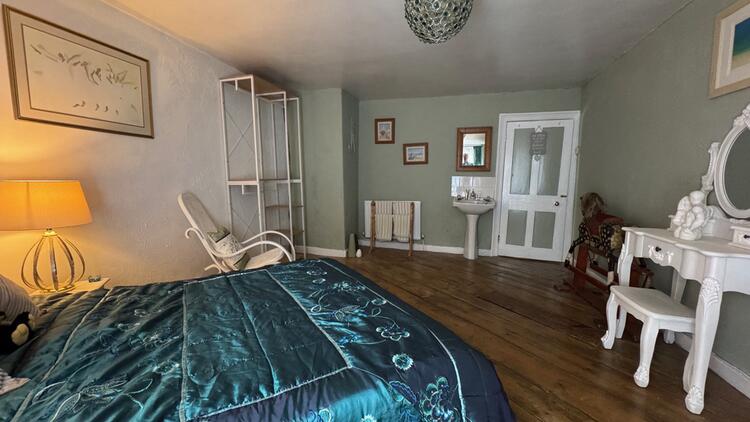 2 Broad Street, St. Columb Major, Cornwall TR9 6AS