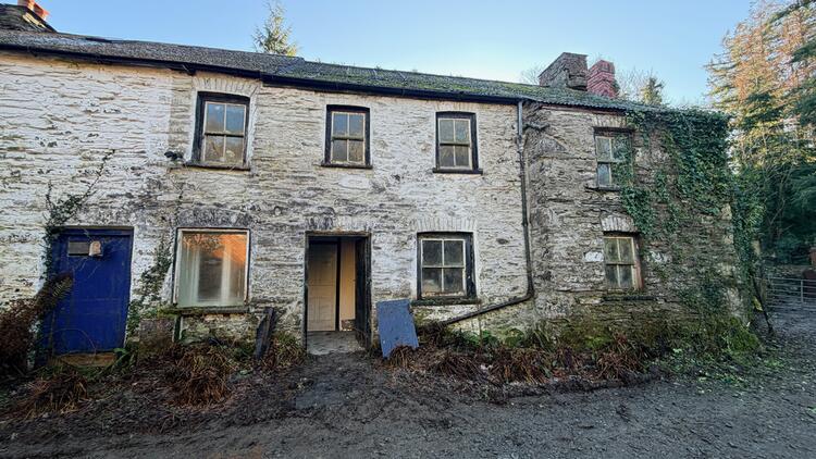 Lerry Mills, Talybont SY24 5ED