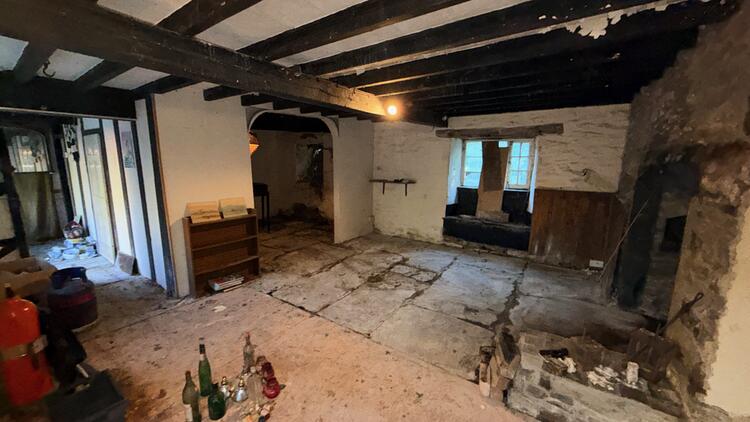 Lerry Mills, Talybont SY24 5ED