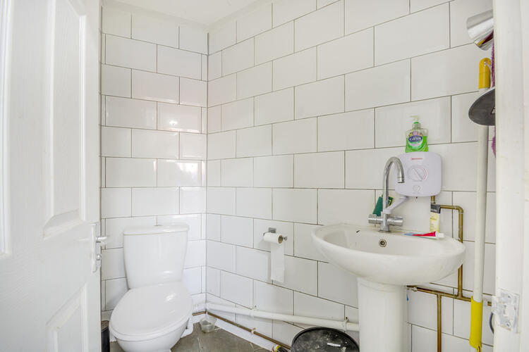 30 Garden Road, Mansfield NG18 5SX