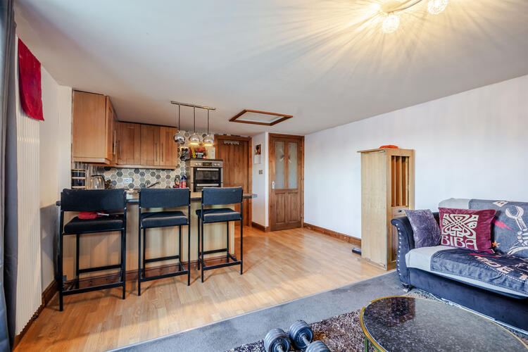 30 Garden Road, Mansfield NG18 5SX