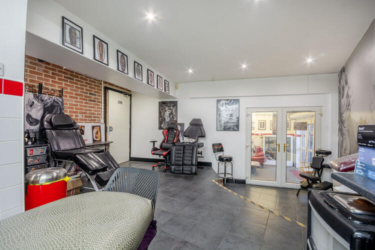 30 Garden Road, Mansfield NG18 5SX