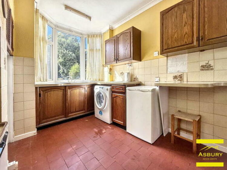 25 Newton Street, West Bromwich, West Midlands B71 3RG