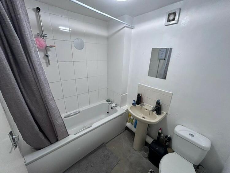 1 Fountains Court, Beeston, Nottingham NG9 2EN