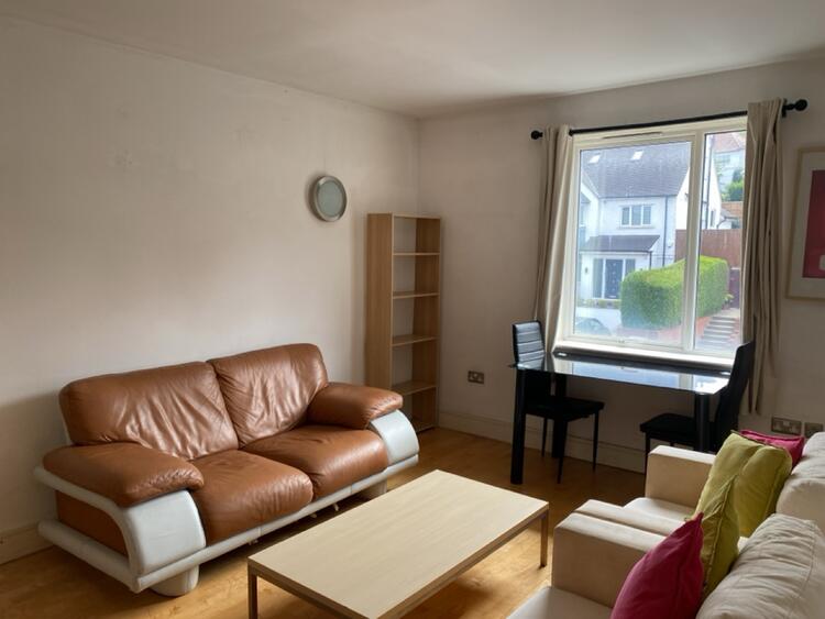 Flat 9, 759-763  Finchley Road, London NW11 8DL