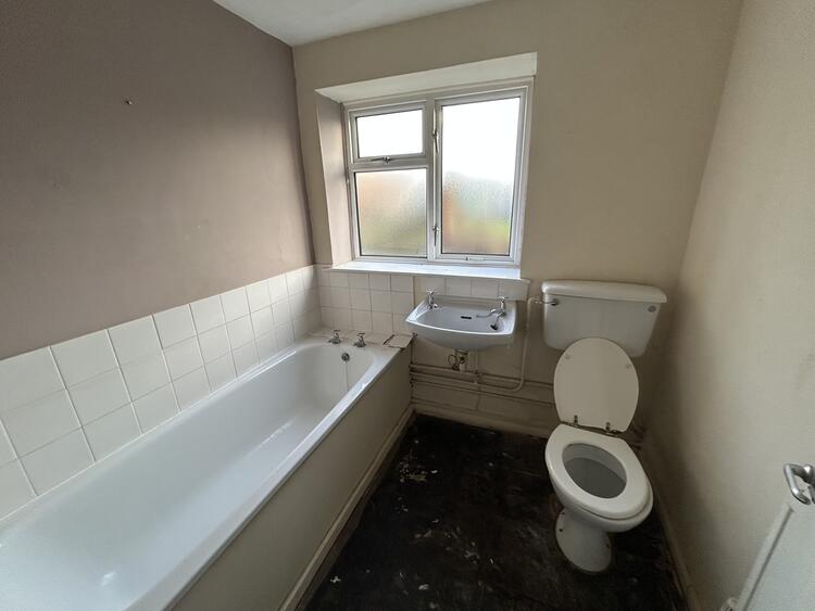 33 Duck Lane, St. Neots PE19 2DA