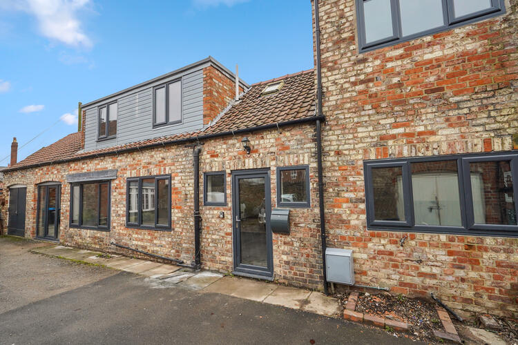 Mews House in Malton image 2