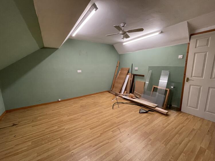 66 Bar Lane, Mapplewell, Barnsley S75 6DE