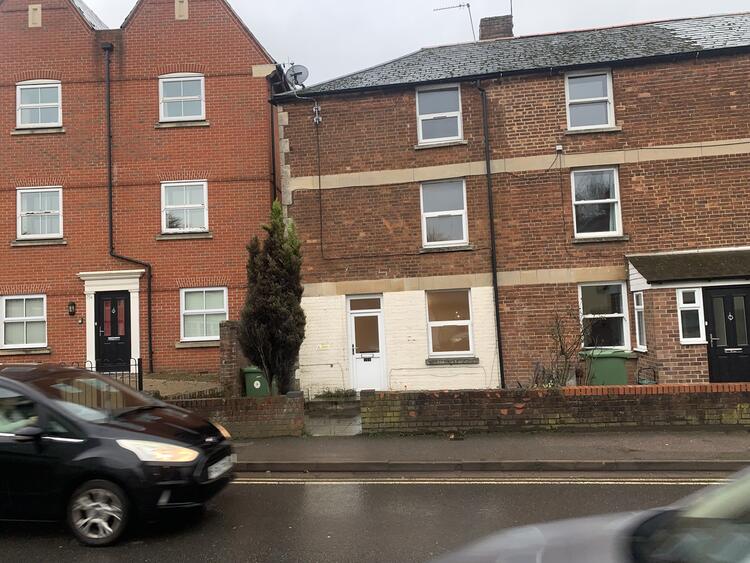 73 Vineyard, Abingdon OX14 3PG