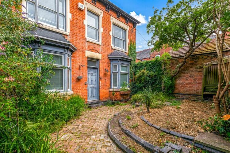 Terraced House in Leicester