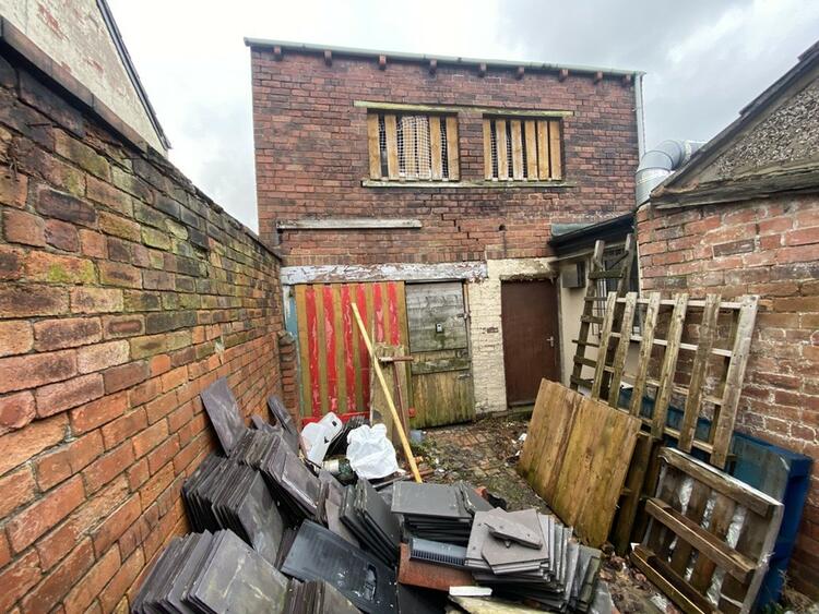 71A Hoyland Road, Hoyland, Barnsley, South Yorkshire S74 0LT