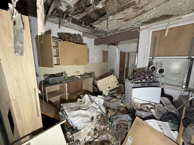 Terraced House in Worksop image 3