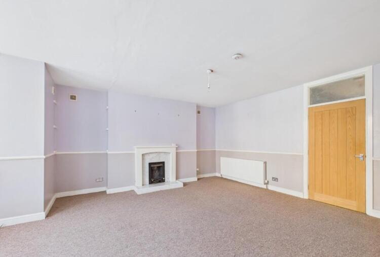 Flat 1, 45 Esplanade Road, Scarborough, North Yorkshire YO11 2AT