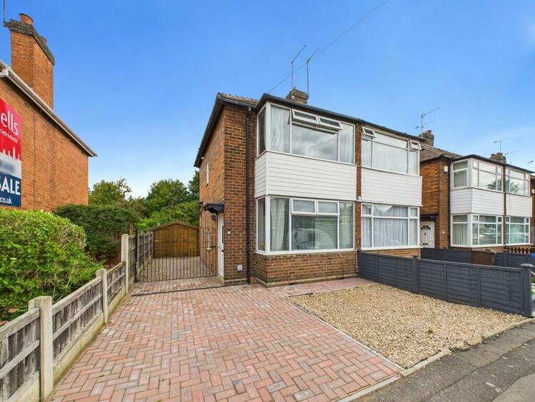 Semi-detached House in Derby