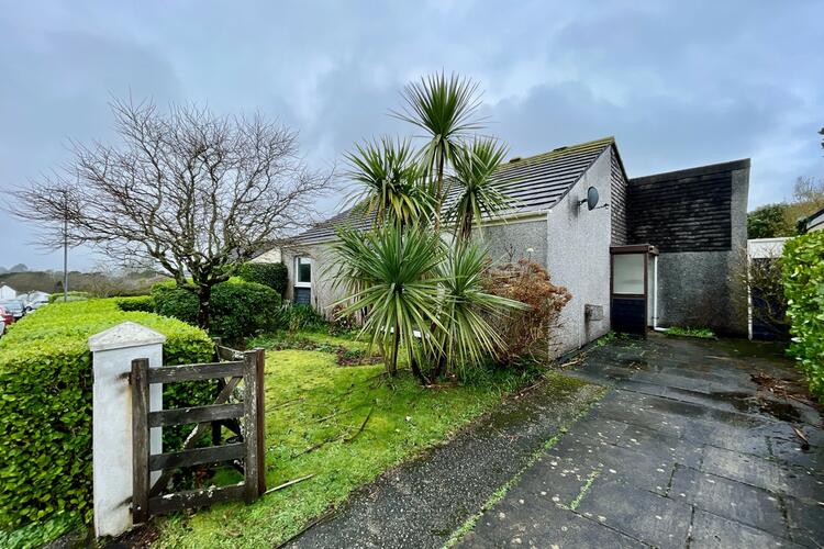 Detached Bungalow in Falmouth
