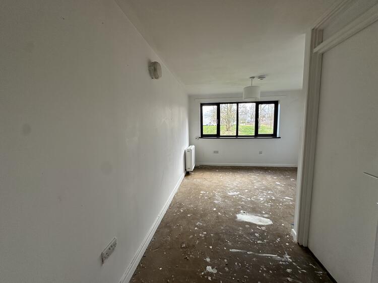 Flat 30, Quartercroft, Pyramid Close, Northampton, Northamptonshire NN3 8DP