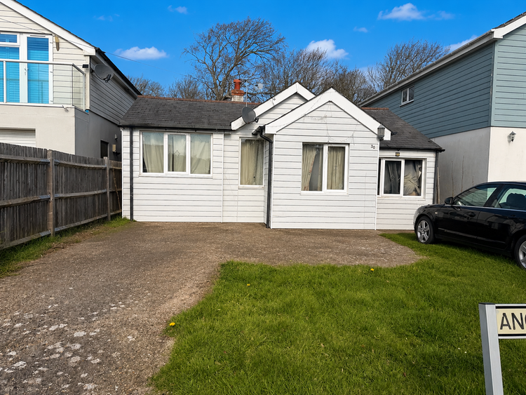 Bungalow in Bognor Regis