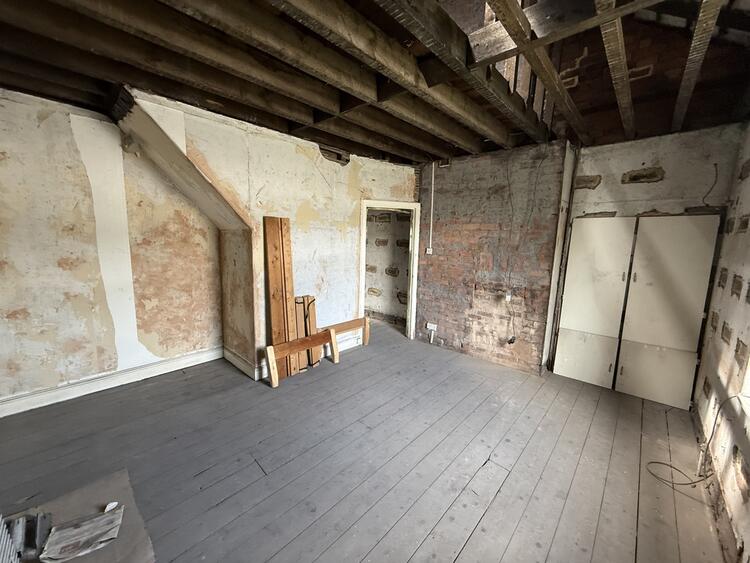 12 Bessemer Terrace, Stocksbridge, Sheffield, South Yorkshire S36 1AJ