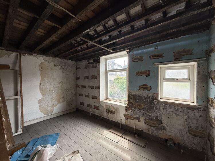 12 Bessemer Terrace, Stocksbridge, Sheffield, South Yorkshire S36 1AJ