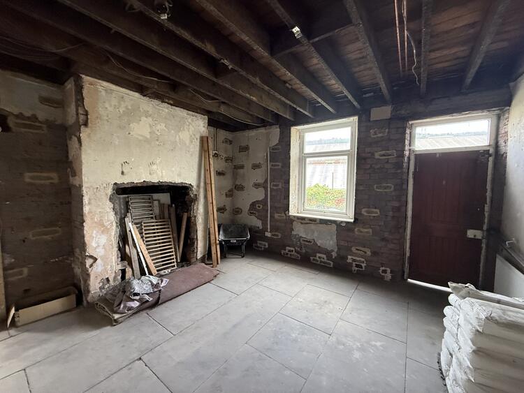 12 Bessemer Terrace, Stocksbridge, Sheffield, South Yorkshire S36 1AJ