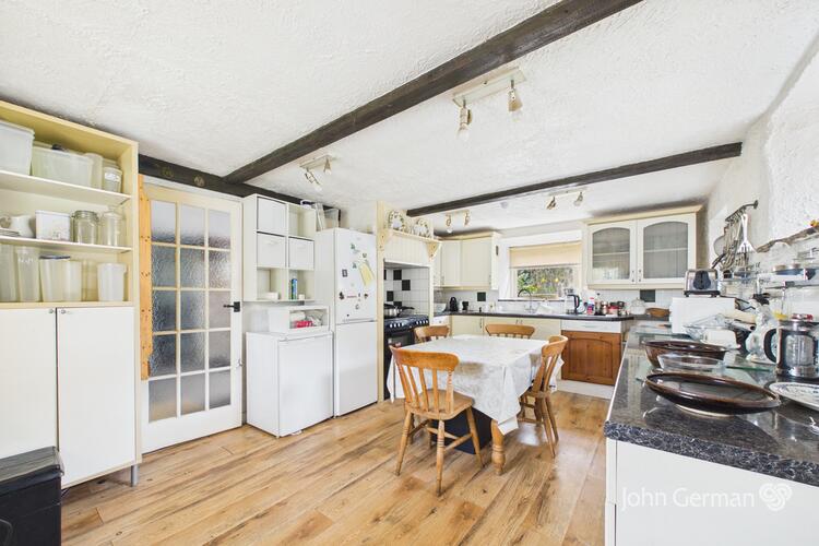 Stonewood, Back Lane, Calton, Stoke-On-Trent ST10 3JX