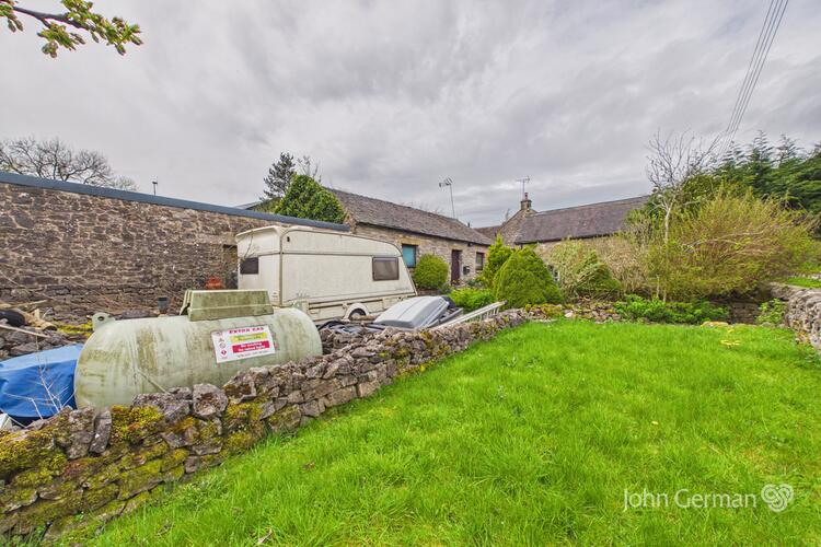 Stonewood, Back Lane, Calton, Stoke-On-Trent ST10 3JX