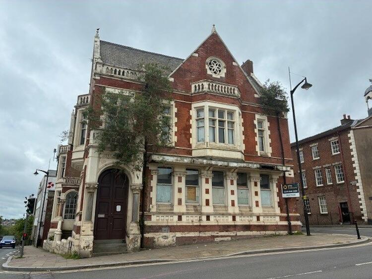 Commercial Property in Stoke-On-Trent image 3