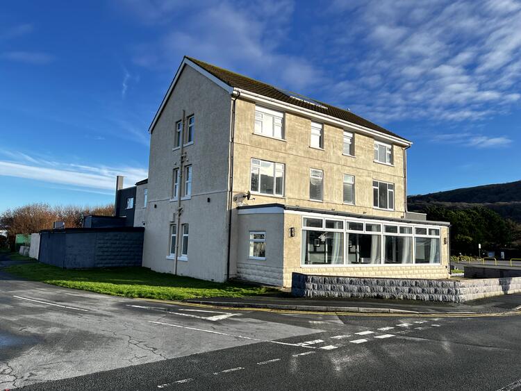 Property in Fairbourne