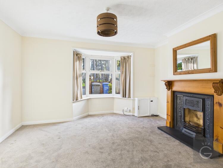 Semi-detached House in Fleet image 2