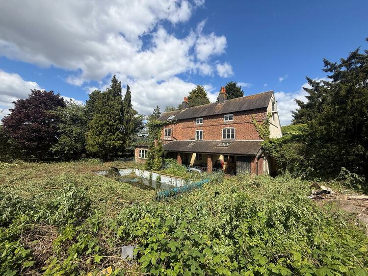 Barn Conversion in Swadlincote