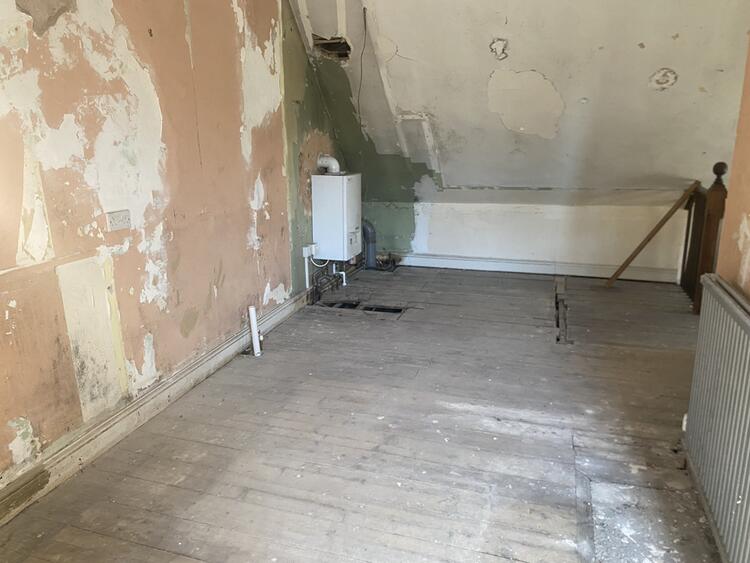 Flat 3, 73 Etnam Street, Leominster, Herefordshire HR6 8AE