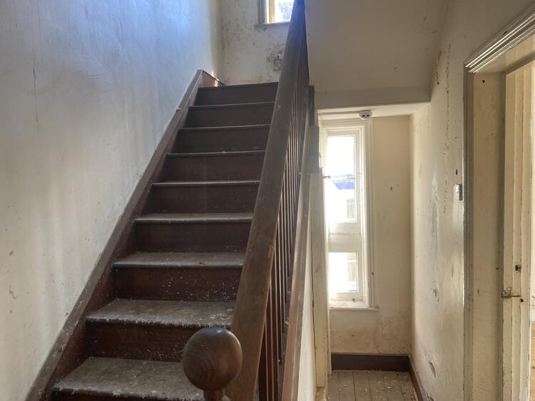 Flat 3, 73 Etnam Street, Leominster, Herefordshire HR6 8AE