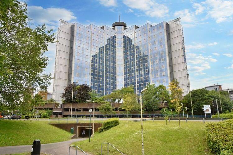 Flat in Basingstoke