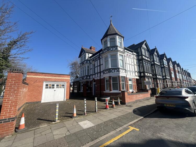81 Stretton Road, Leicester, Leicestershire LE3 6BL