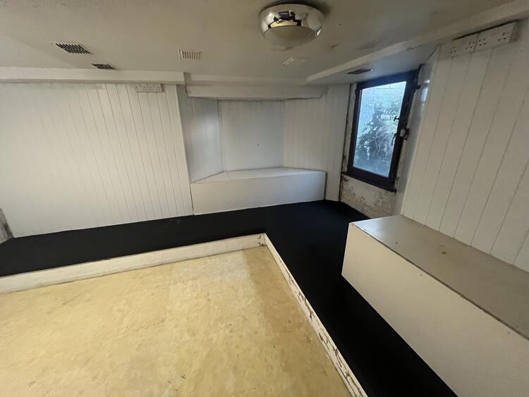 81 Stretton Road, Leicester, Leicestershire LE3 6BL