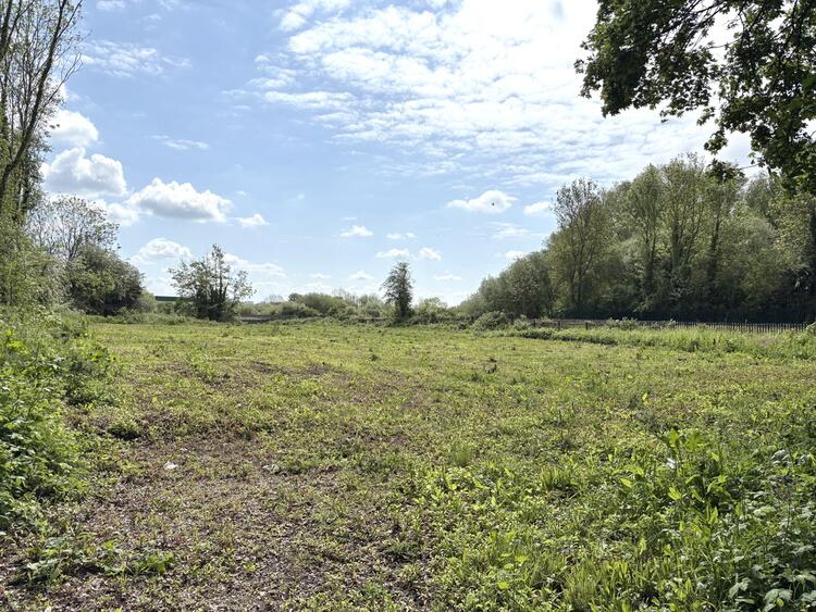Land in Derby