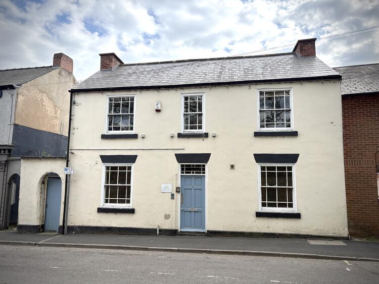House (unspecified) in Alfreton