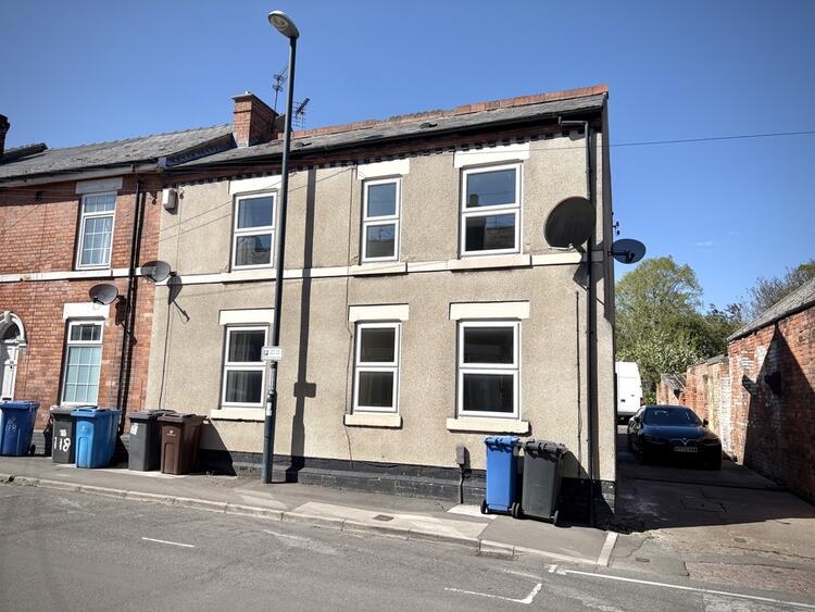 Terraced House in Derby