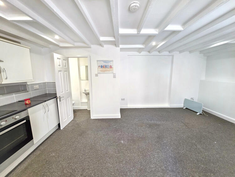 Cottage in Paignton image 2