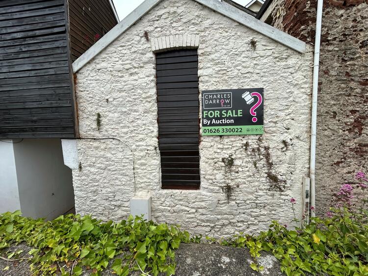 The Cottage, R/O 46 Church Street, Paignton, Devon TQ3 3AH
