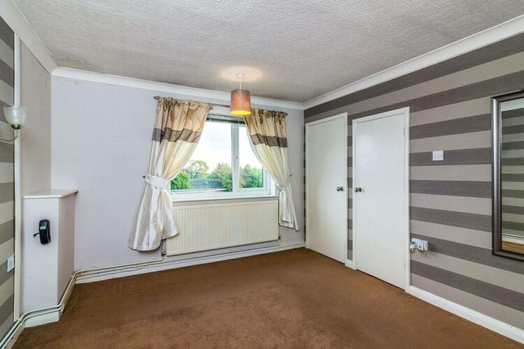 4 Moorfield Close, Ravenfield, Rotherham, South Yorkshire S65 4QW