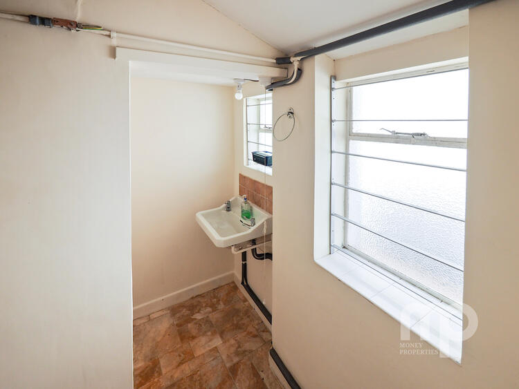 1 Church Street, Wymondham, Norfolk NR18 0PH