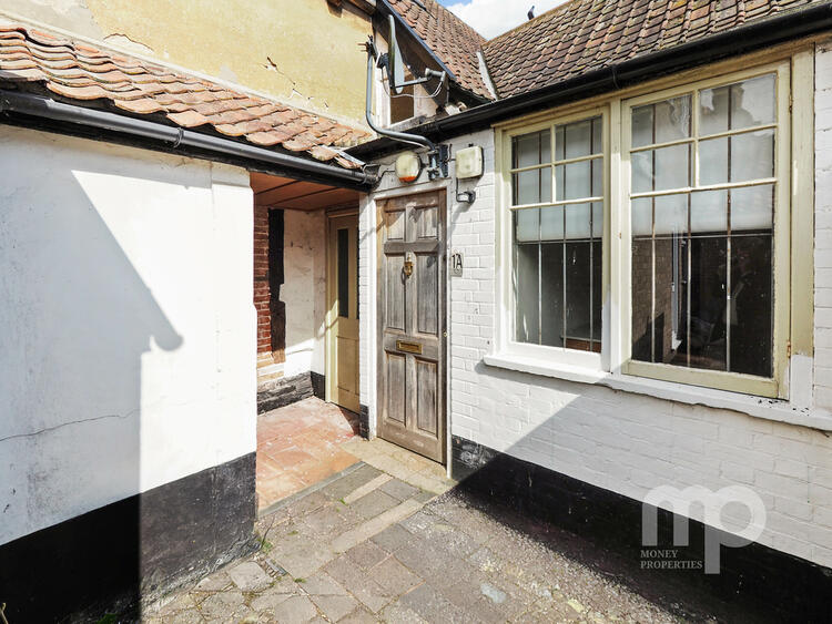 1 Church Street, Wymondham, Norfolk NR18 0PH