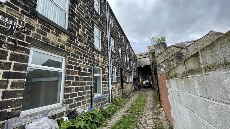 104a Halifax Road, Keighley, West Yorkshire BD21 5ET