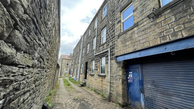 104a Halifax Road, Keighley, West Yorkshire BD21 5ET