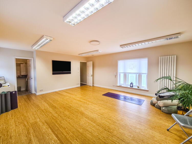 Office in Chertsey image 2