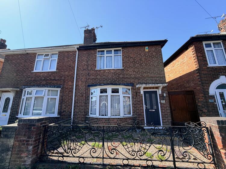 Semi-detached House in Nottingham