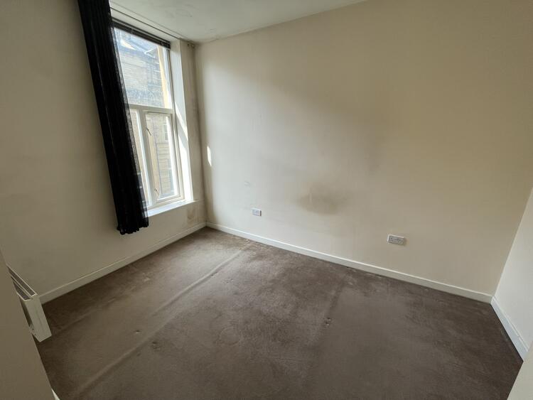 Apartment in Halifax image 4