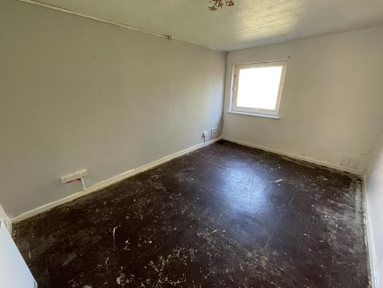 74 Firthcliffe Road, Liversedge, West Yorkshire WF15 6HF