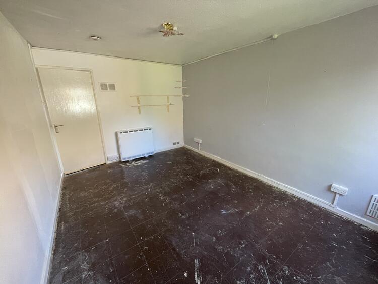 74 Firthcliffe Road, Liversedge, West Yorkshire WF15 6HF